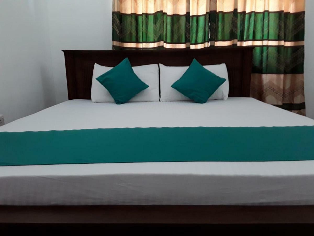 Bed and Breakfast La Sachara Канді Екстер'єр фото