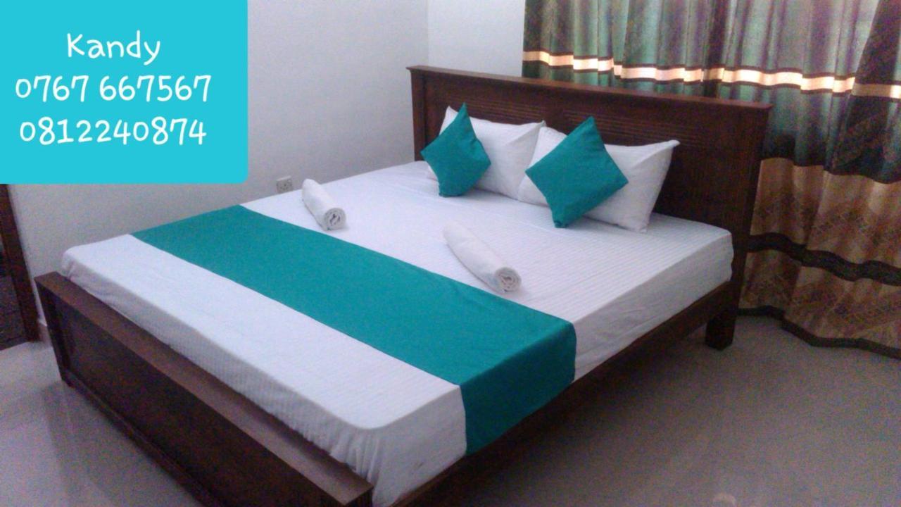 Bed and Breakfast La Sachara Канді Екстер'єр фото